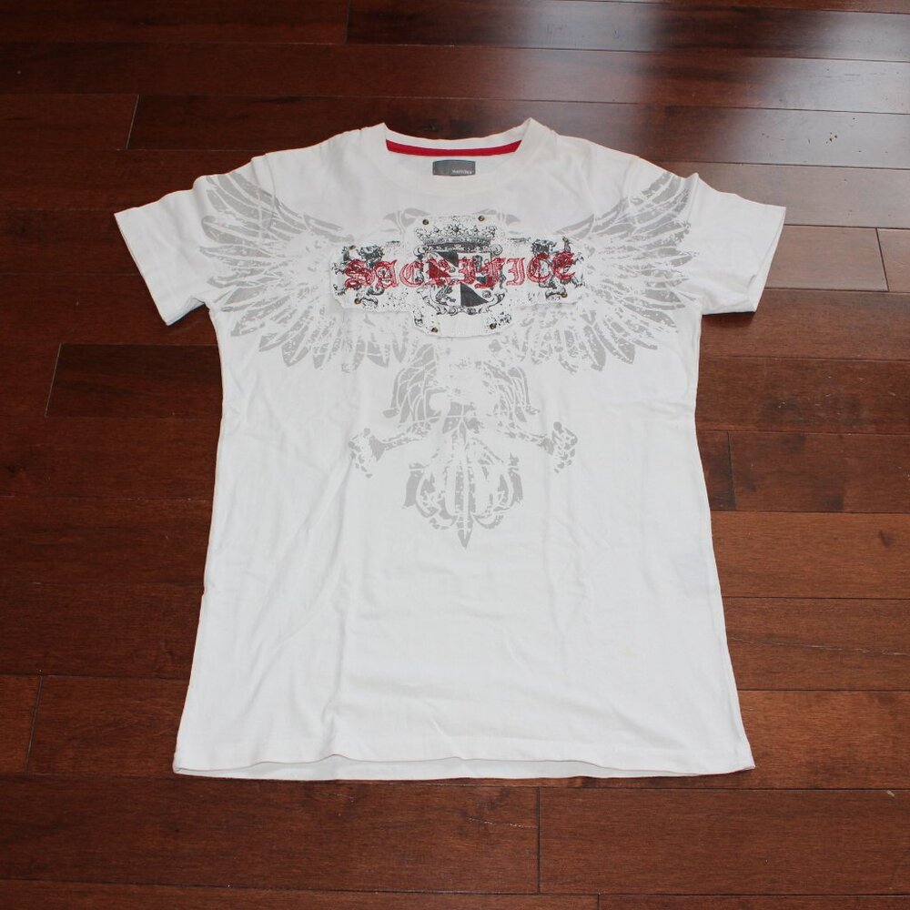Classic White Short Sleeve Graphic Tee with Red and Gray Accents